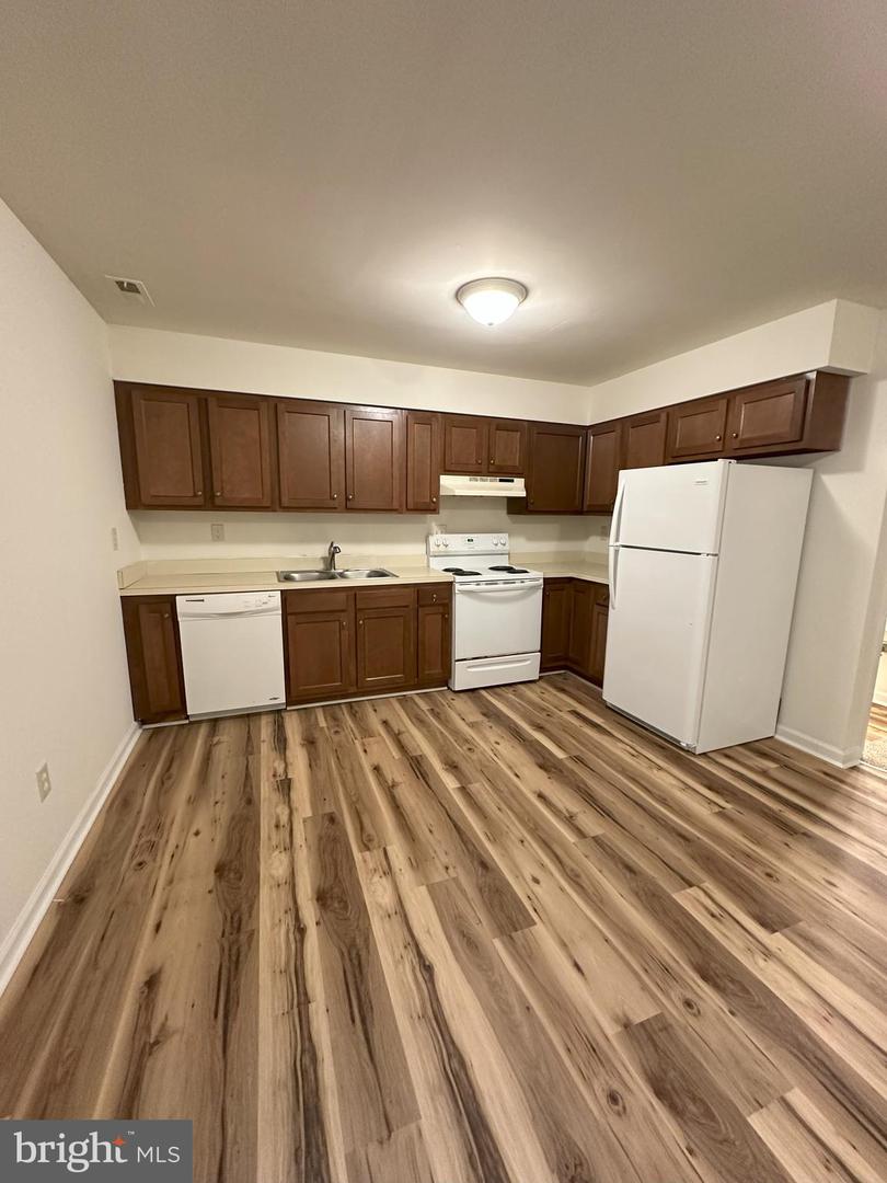 12 MANCHESTER CT, FREDERICKSBURG, Virginia 22408, 3 Bedrooms Bedrooms, ,1 BathroomBathrooms,Residential,For sale,12 MANCHESTER CT,VASP2036822 MLS # VASP2036822