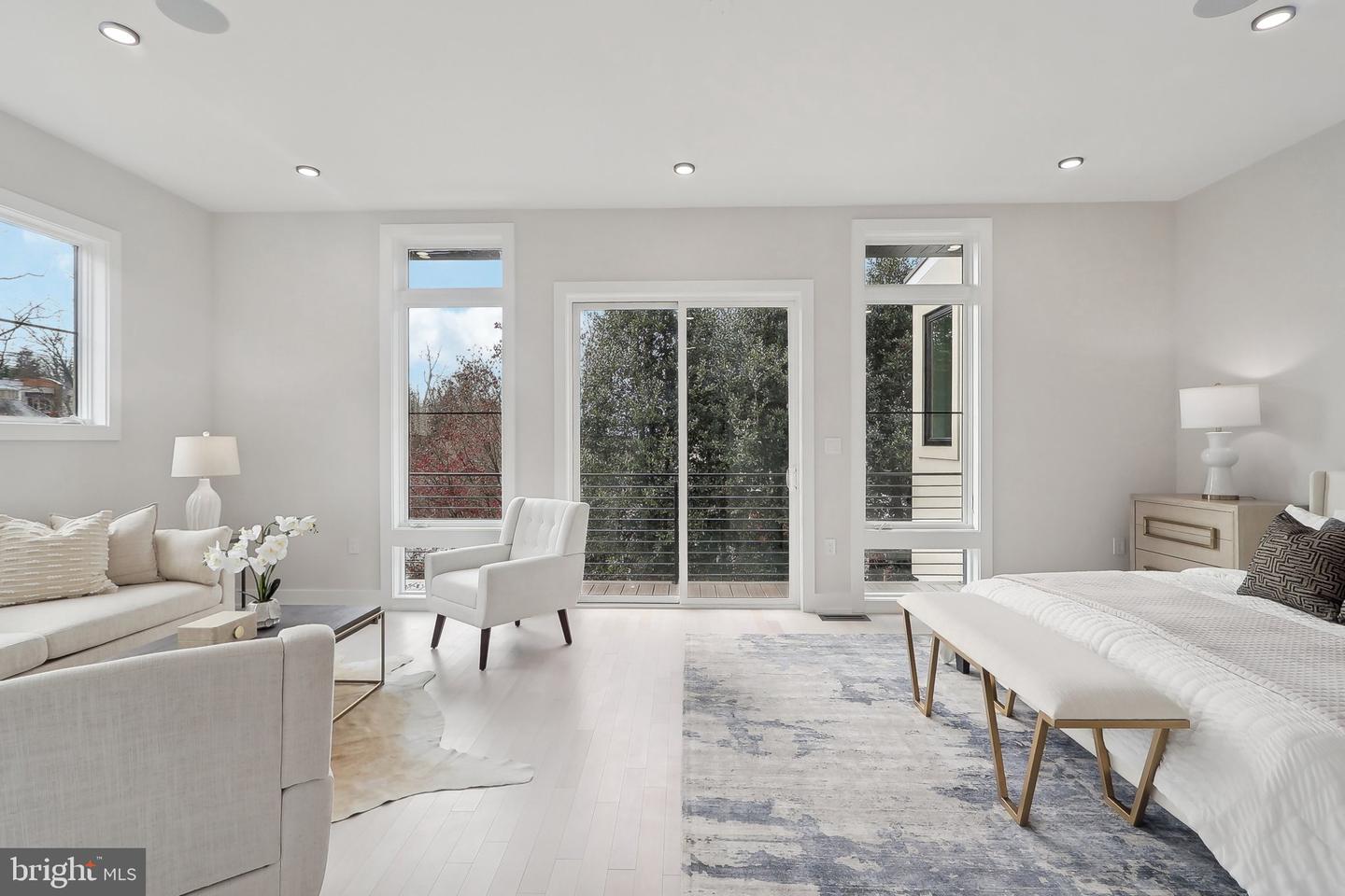 4920 LOUGHBORO RD NW, WASHINGTON, District Of Columbia 20016, 7 Bedrooms Bedrooms, ,8 BathroomsBathrooms,Residential,For sale,4920 LOUGHBORO RD NW,DCDC2226390 MLS # DCDC2226390