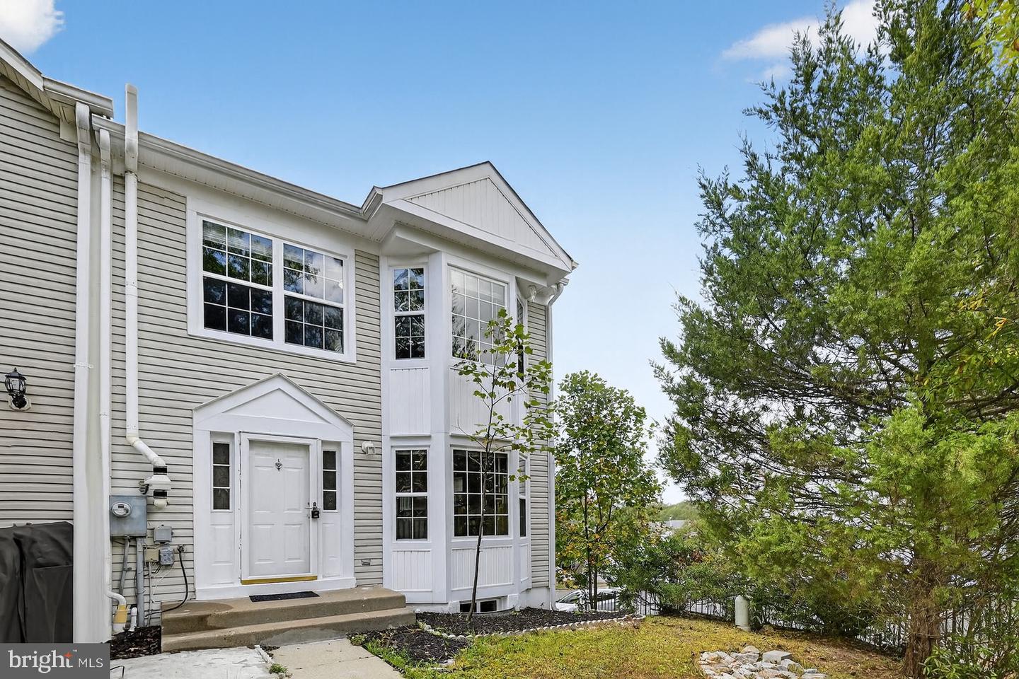 12170 SPRINGWOODS DR, WOODBRIDGE, Virginia 22192, 3 Bedrooms Bedrooms, ,2 BathroomsBathrooms,Residential,For sale,12170 SPRINGWOODS DR,VAPW2105686 MLS # VAPW2105686