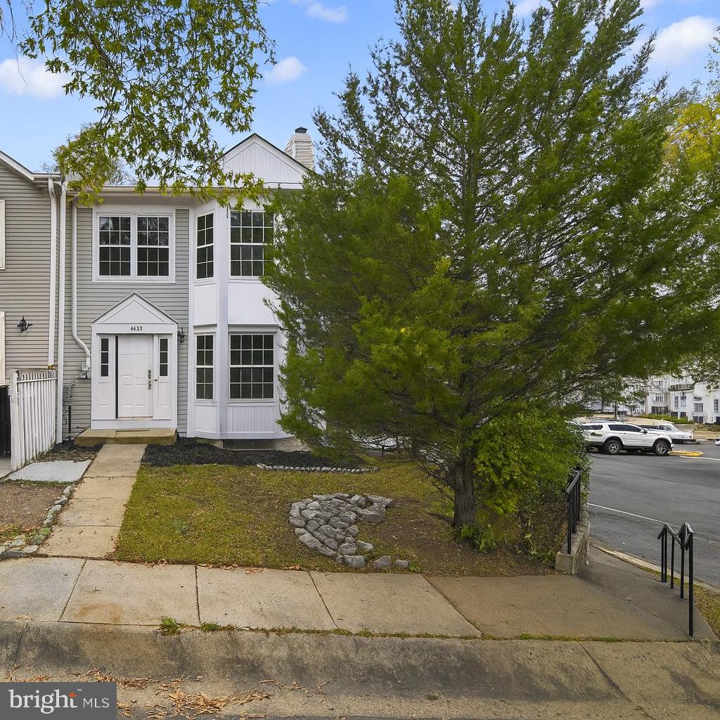 12170 SPRINGWOODS DR, WOODBRIDGE, Virginia 22192, 3 Bedrooms Bedrooms, ,2 BathroomsBathrooms,Residential,For sale,12170 SPRINGWOODS DR,VAPW2105686 MLS # VAPW2105686