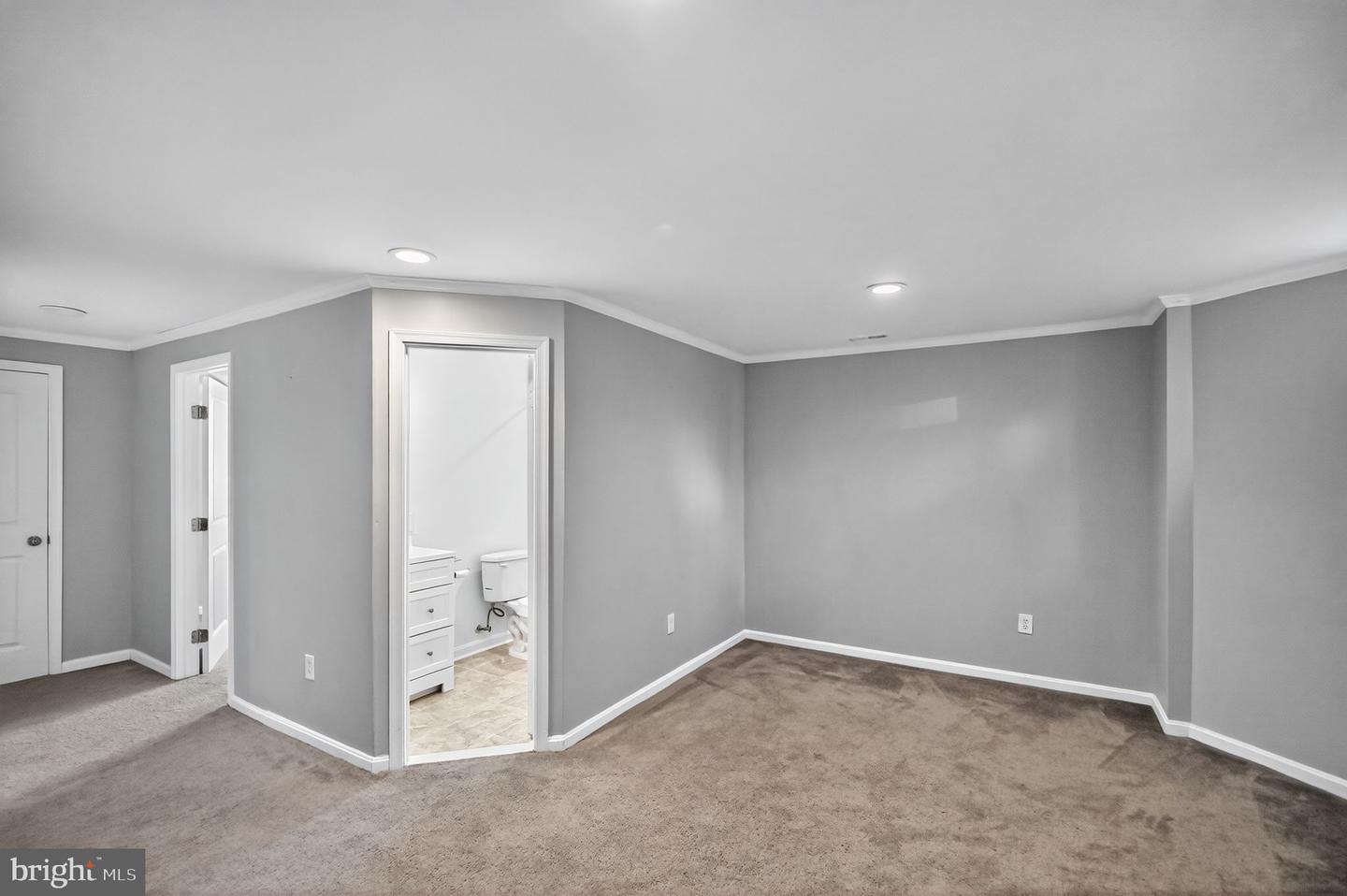 12170 SPRINGWOODS DR, WOODBRIDGE, Virginia 22192, 3 Bedrooms Bedrooms, ,2 BathroomsBathrooms,Residential,For sale,12170 SPRINGWOODS DR,VAPW2105686 MLS # VAPW2105686