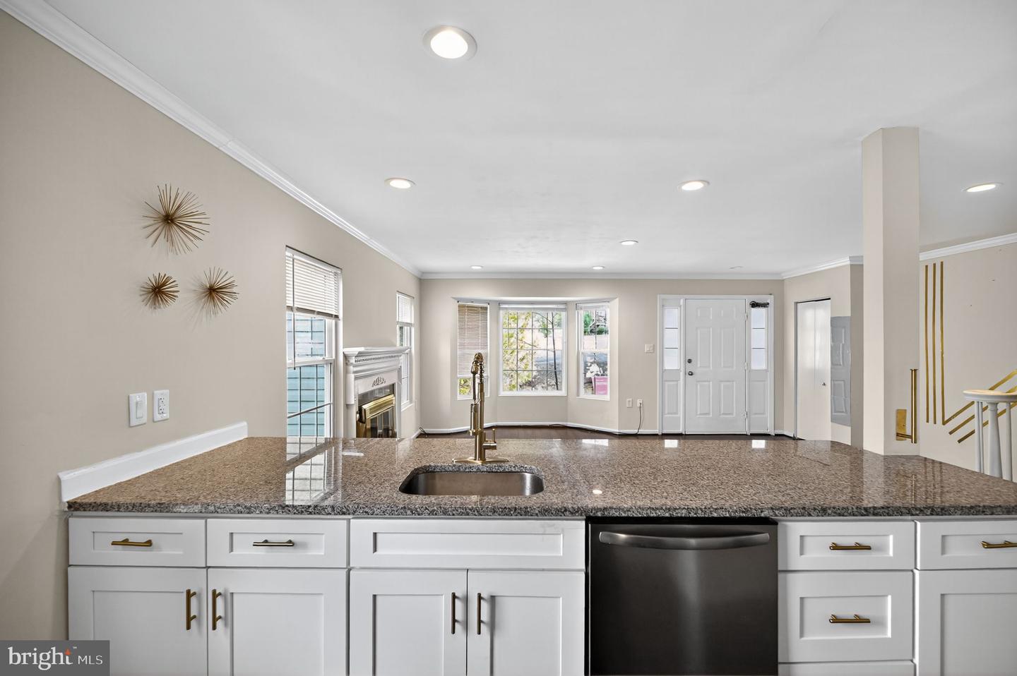 12170 SPRINGWOODS DR, WOODBRIDGE, Virginia 22192, 3 Bedrooms Bedrooms, ,2 BathroomsBathrooms,Residential,For sale,12170 SPRINGWOODS DR,VAPW2105686 MLS # VAPW2105686