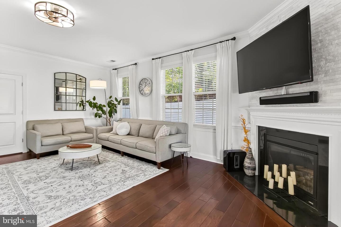 7310 LEESVILLE BLVD, SPRINGFIELD, Virginia 22151, 4 Bedrooms Bedrooms, ,2 BathroomsBathrooms,Residential,For sale,7310 LEESVILLE BLVD,VAFX2273466 MLS # VAFX2273466