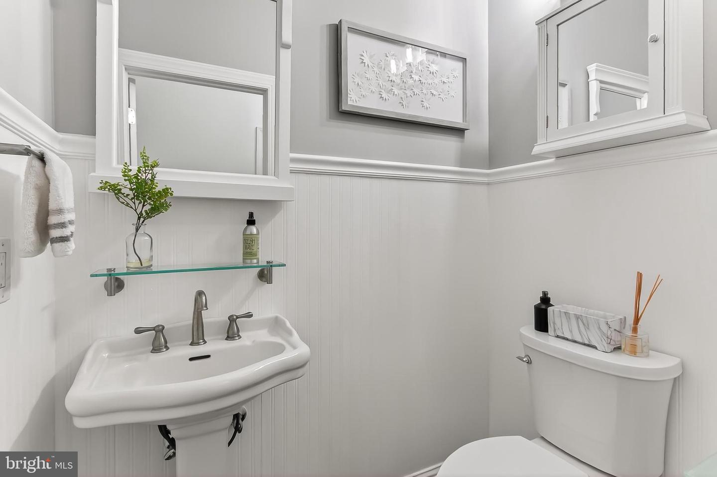 7310 LEESVILLE BLVD, SPRINGFIELD, Virginia 22151, 4 Bedrooms Bedrooms, ,2 BathroomsBathrooms,Residential,For sale,7310 LEESVILLE BLVD,VAFX2273466 MLS # VAFX2273466