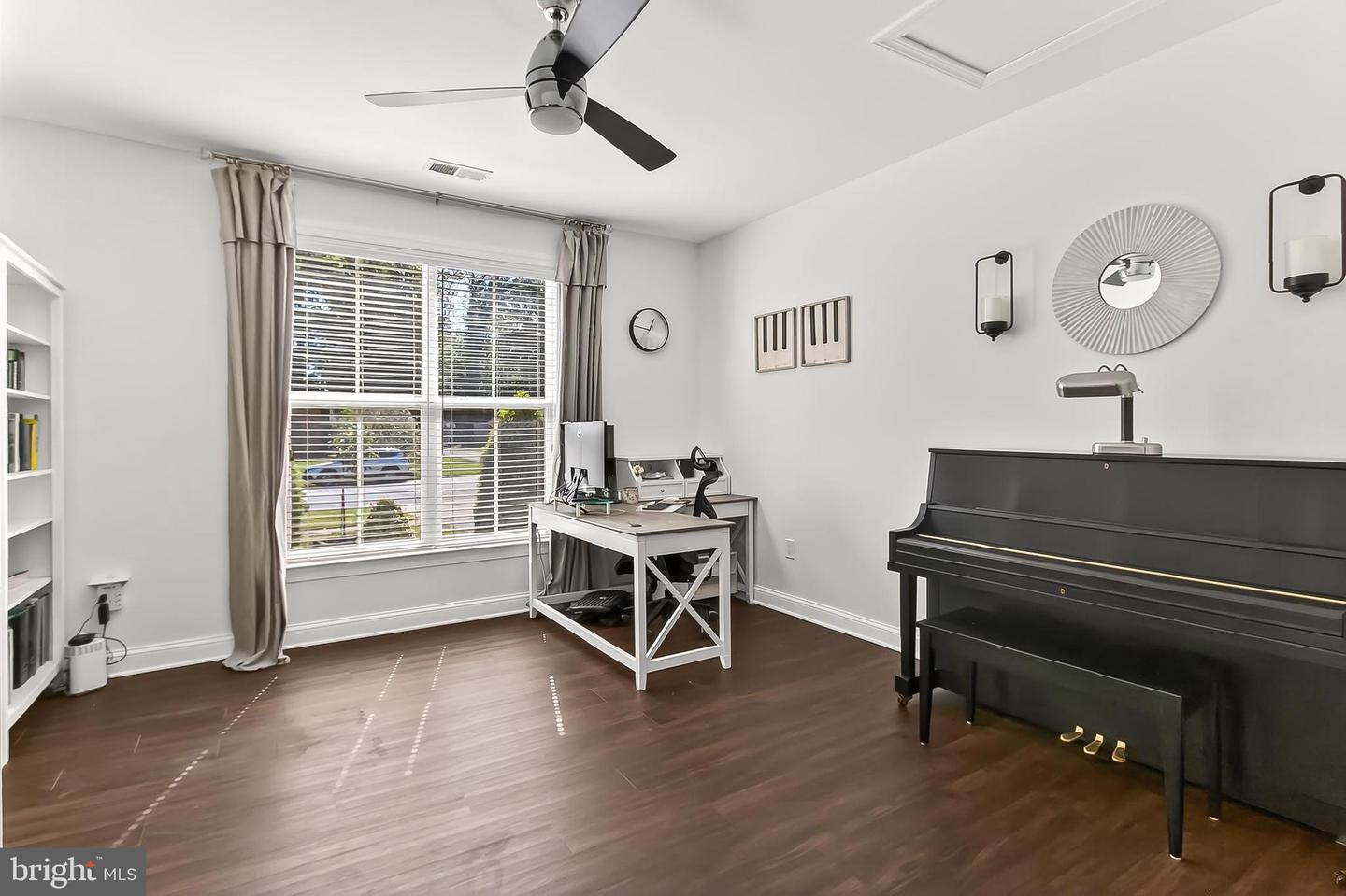 7310 LEESVILLE BLVD, SPRINGFIELD, Virginia 22151, 4 Bedrooms Bedrooms, ,2 BathroomsBathrooms,Residential,For sale,7310 LEESVILLE BLVD,VAFX2273466 MLS # VAFX2273466