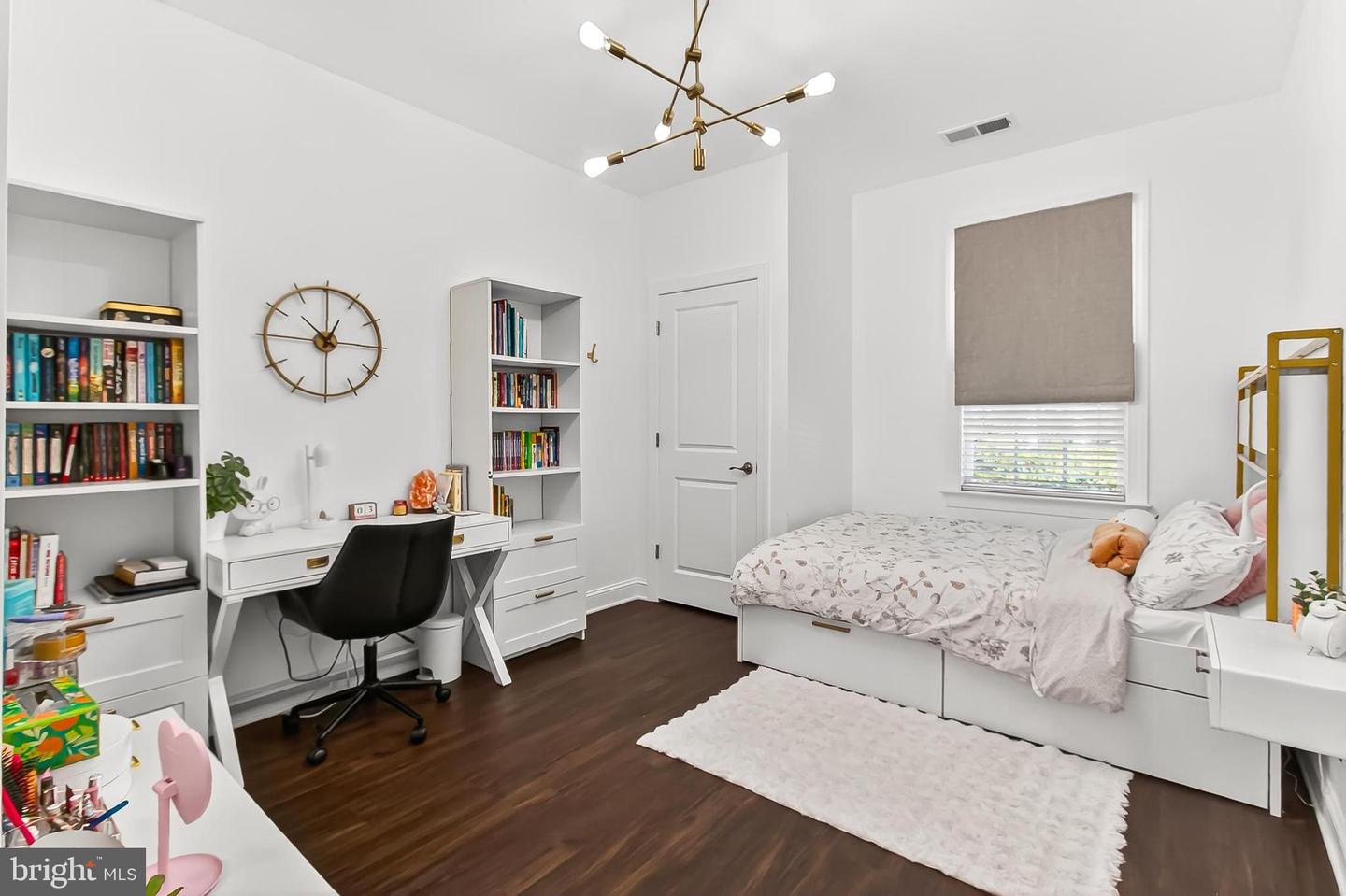 7310 LEESVILLE BLVD, SPRINGFIELD, Virginia 22151, 4 Bedrooms Bedrooms, ,2 BathroomsBathrooms,Residential,For sale,7310 LEESVILLE BLVD,VAFX2273466 MLS # VAFX2273466