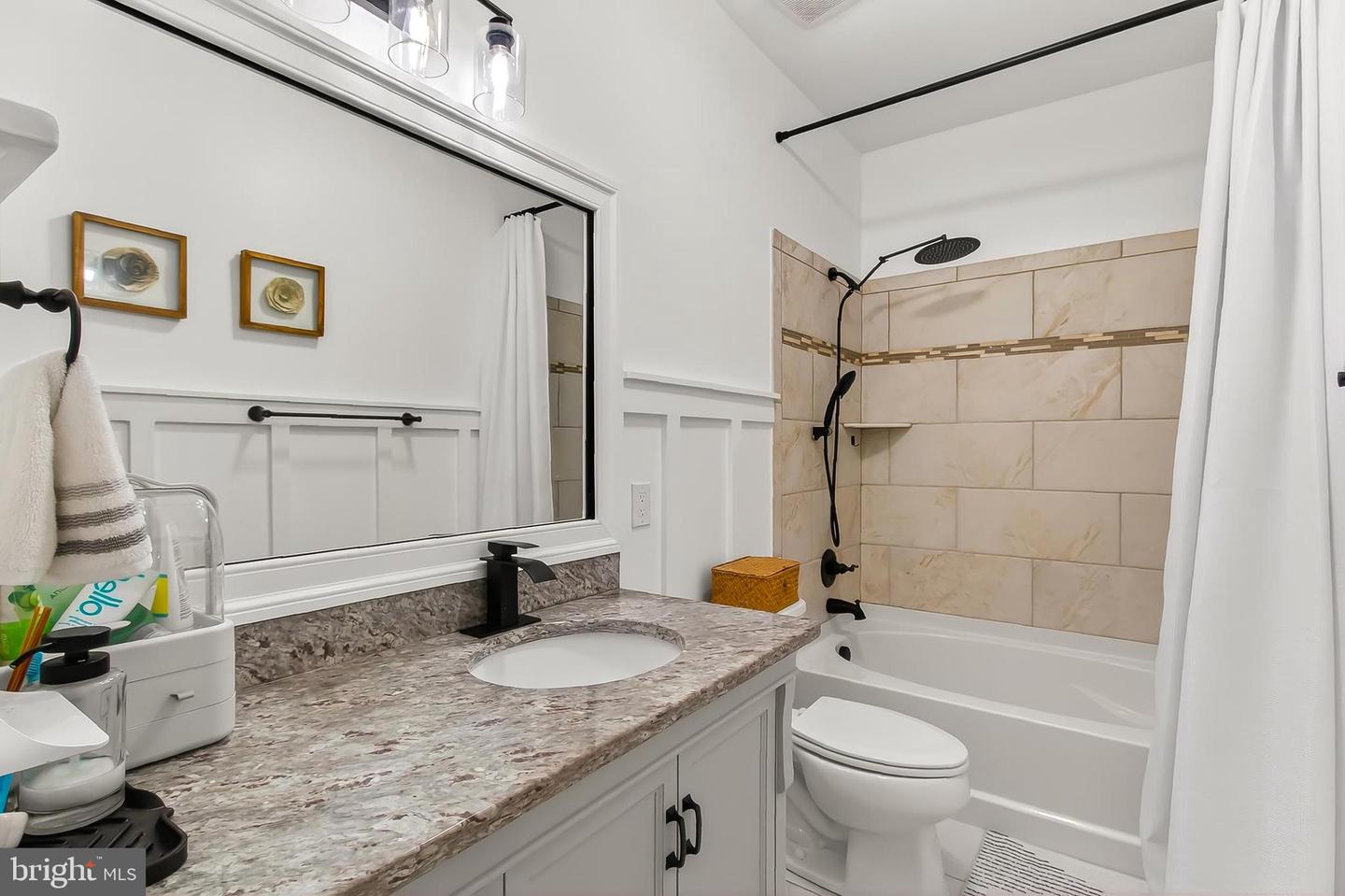 7310 LEESVILLE BLVD, SPRINGFIELD, Virginia 22151, 4 Bedrooms Bedrooms, ,2 BathroomsBathrooms,Residential,For sale,7310 LEESVILLE BLVD,VAFX2273466 MLS # VAFX2273466