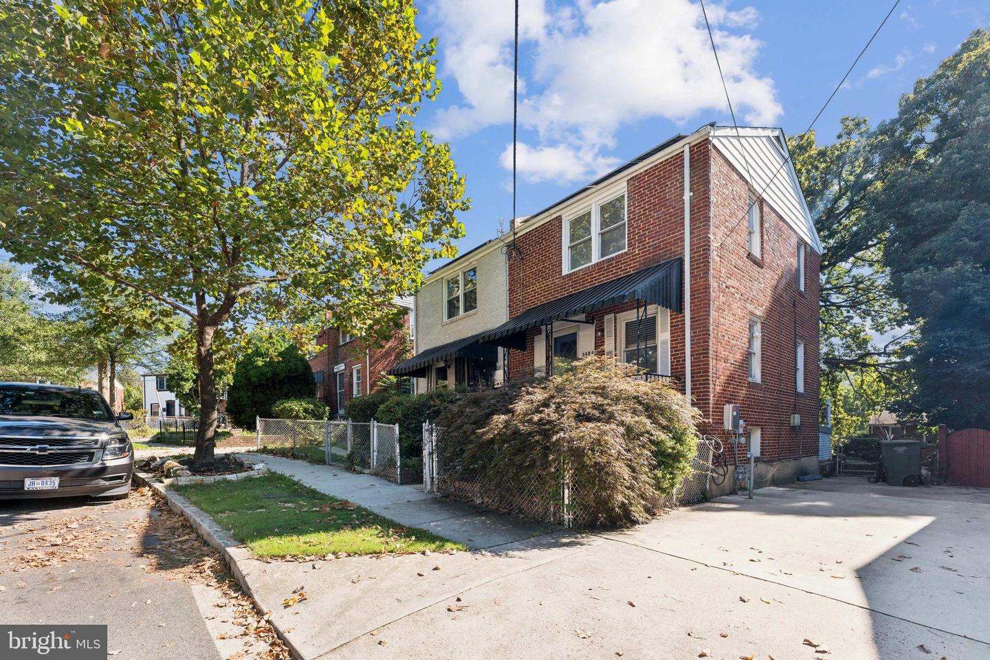 3424 24TH ST SE, WASHINGTON, District Of Columbia 20020, 2 Bedrooms Bedrooms, 3 Rooms Rooms,1 BathroomBathrooms,Residential,For sale,3424 24TH ST SE,DCDC2226278 MLS # DCDC2226278