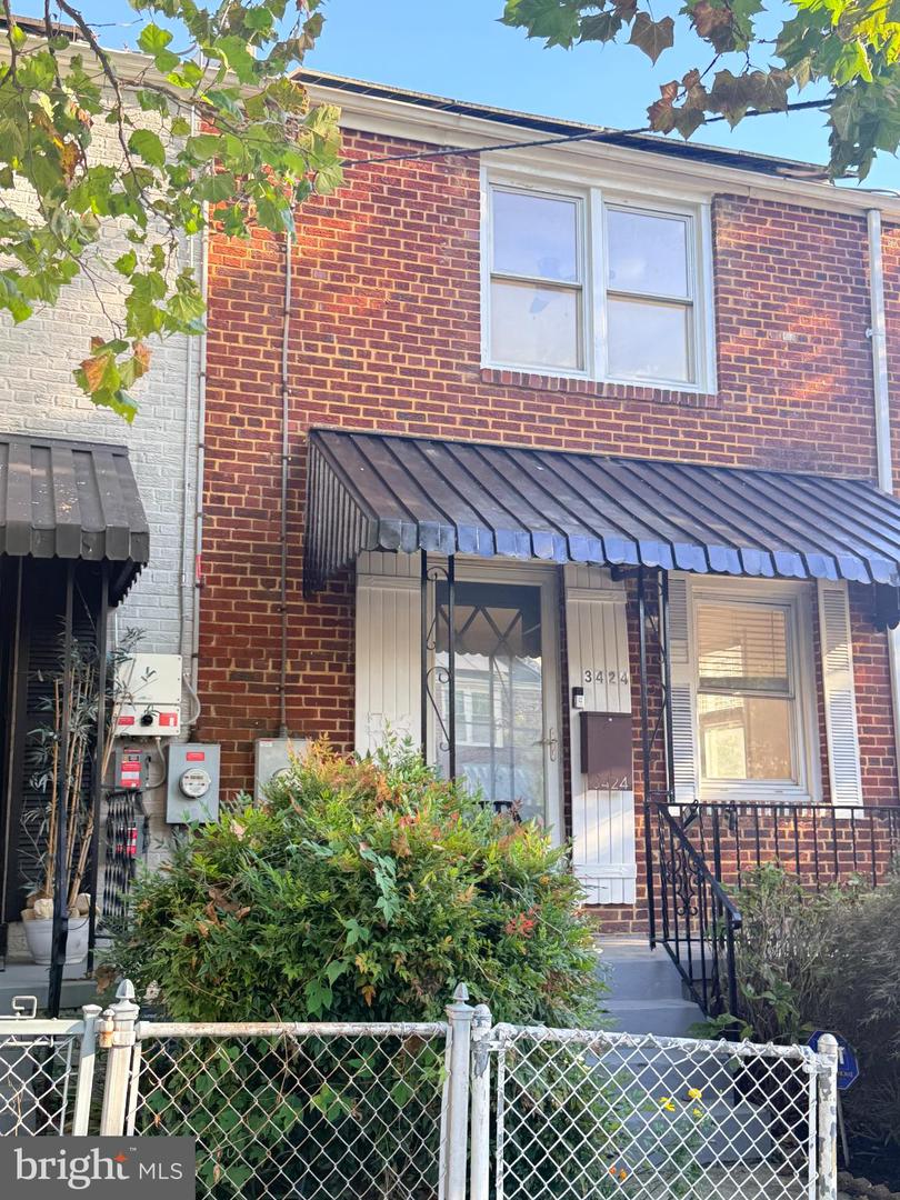 3424 24TH ST SE, WASHINGTON, District Of Columbia 20020, 2 Bedrooms Bedrooms, 3 Rooms Rooms,1 BathroomBathrooms,Residential,For sale,3424 24TH ST SE,DCDC2226278 MLS # DCDC2226278