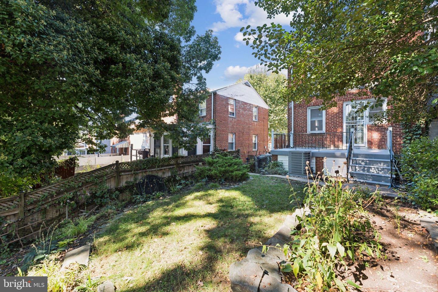 3424 24TH ST SE, WASHINGTON, District Of Columbia 20020, 2 Bedrooms Bedrooms, 3 Rooms Rooms,1 BathroomBathrooms,Residential,For sale,3424 24TH ST SE,DCDC2226278 MLS # DCDC2226278