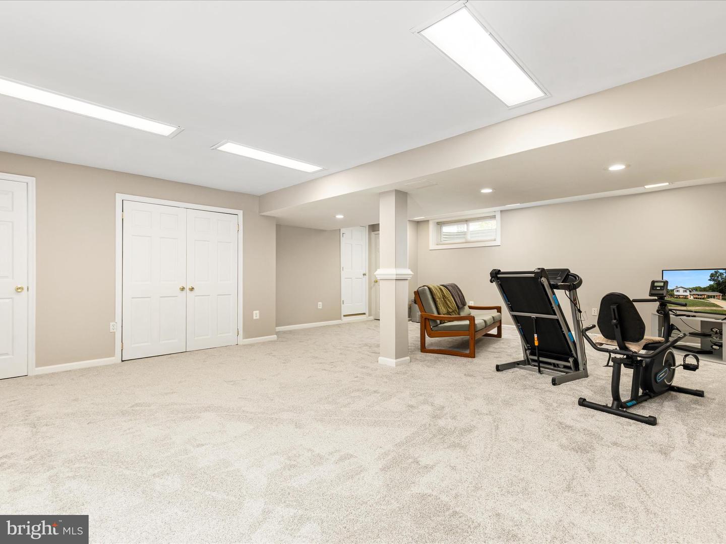 6434 RIVES CT, SPRINGFIELD, Virginia 22150, 4 Bedrooms Bedrooms, ,2 BathroomsBathrooms,Residential,For sale,6434 RIVES CT,VAFX2273522 MLS # VAFX2273522