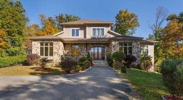 35162 NOTRE DAME LN, MIDDLEBURG, Virginia 20117, 4 Bedrooms Bedrooms, 12 Rooms Rooms,3 BathroomsBathrooms,Residential,For sale,35162 NOTRE DAME LN,VALO2108538 MLS # VALO2108538