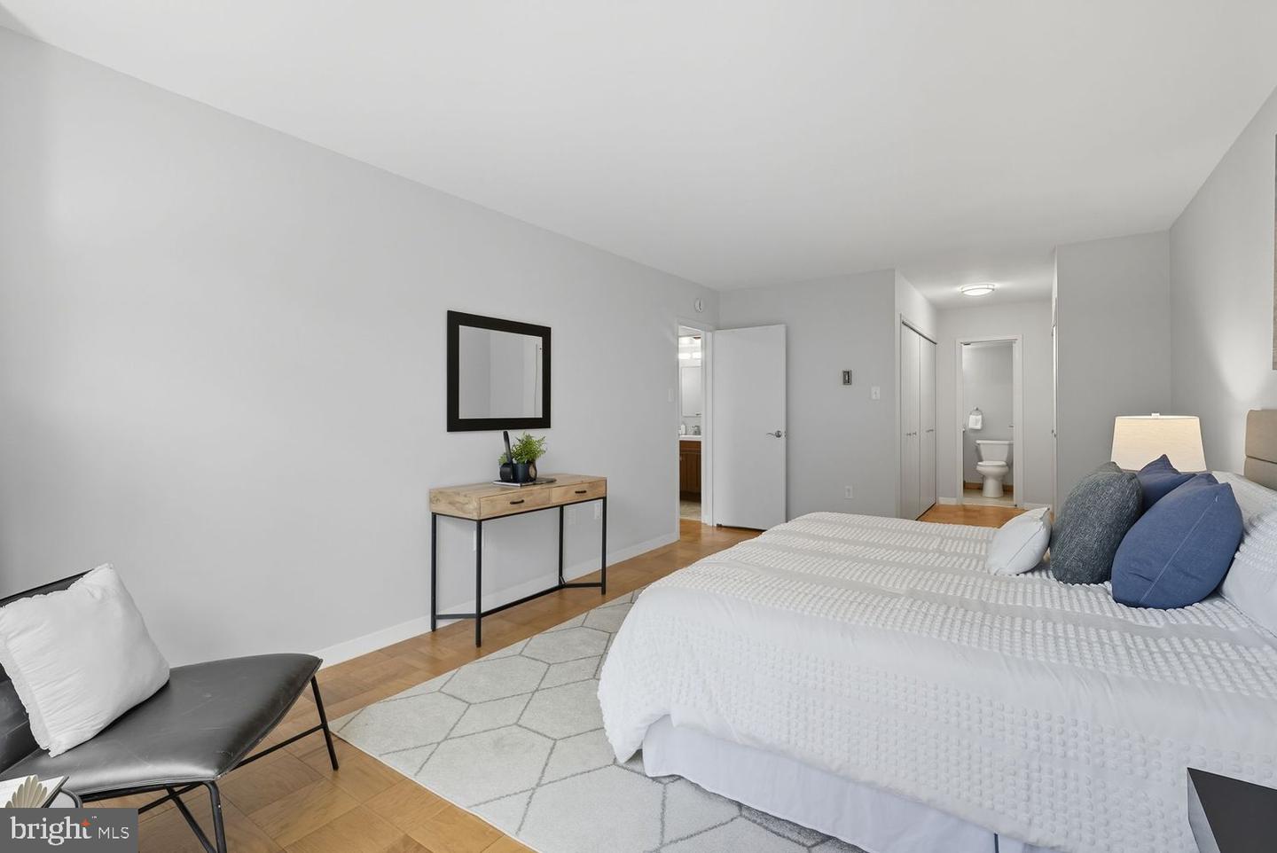 3001 VEAZEY TER NW #726, WASHINGTON, District Of Columbia 20008, 2 Bedrooms Bedrooms, ,2 BathroomsBathrooms,Residential,For sale,3001 VEAZEY TER NW #726,DCDC2226316 MLS # DCDC2226316