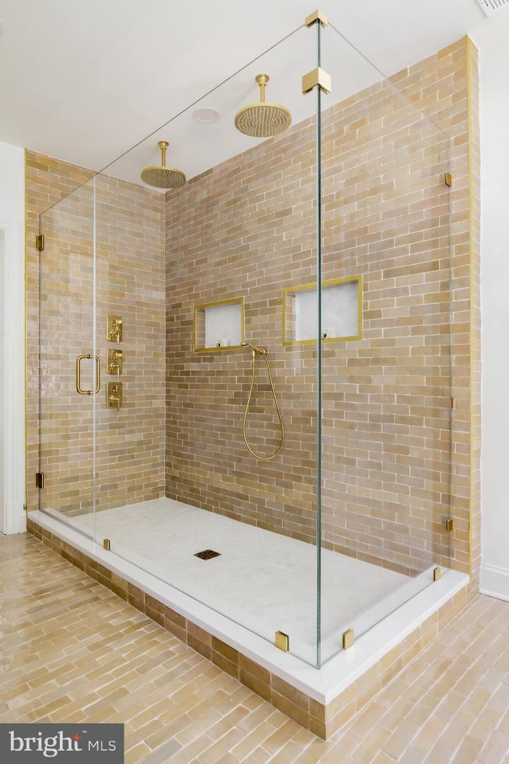 2825 MCGILL TER NW, WASHINGTON, District Of Columbia 20008, 5 Bedrooms Bedrooms, ,4 BathroomsBathrooms,Residential,For sale,2825 MCGILL TER NW,DCDC2226372 MLS # DCDC2226372
