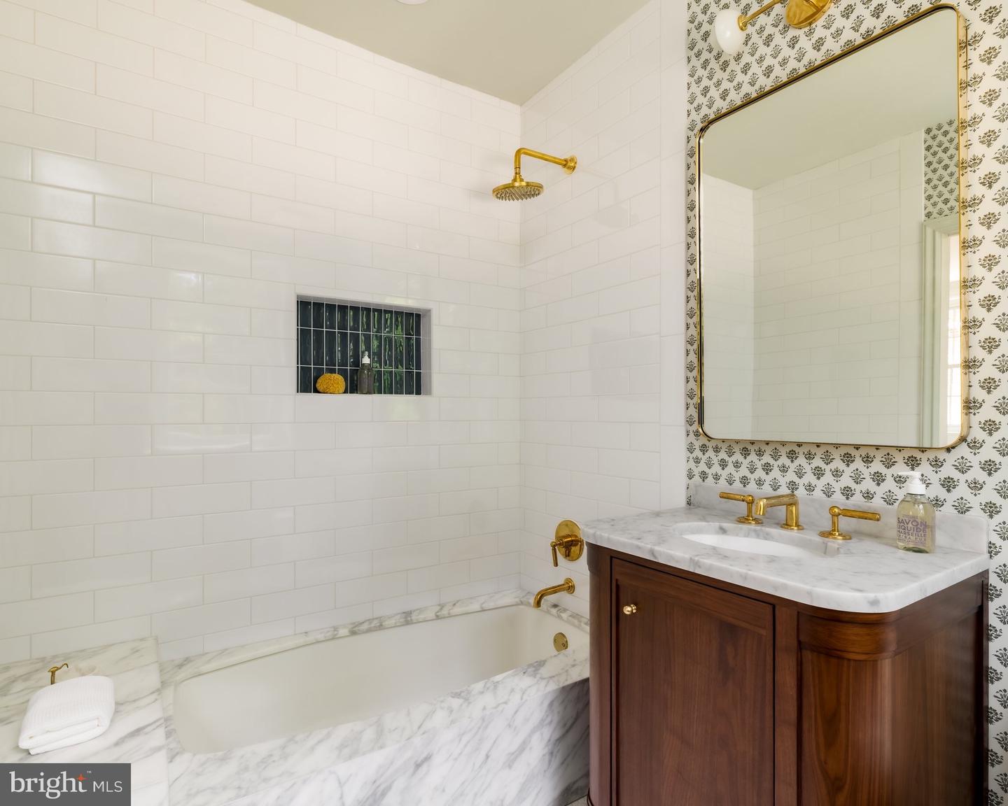 2825 MCGILL TER NW, WASHINGTON, District Of Columbia 20008, 5 Bedrooms Bedrooms, ,4 BathroomsBathrooms,Residential,For sale,2825 MCGILL TER NW,DCDC2226372 MLS # DCDC2226372