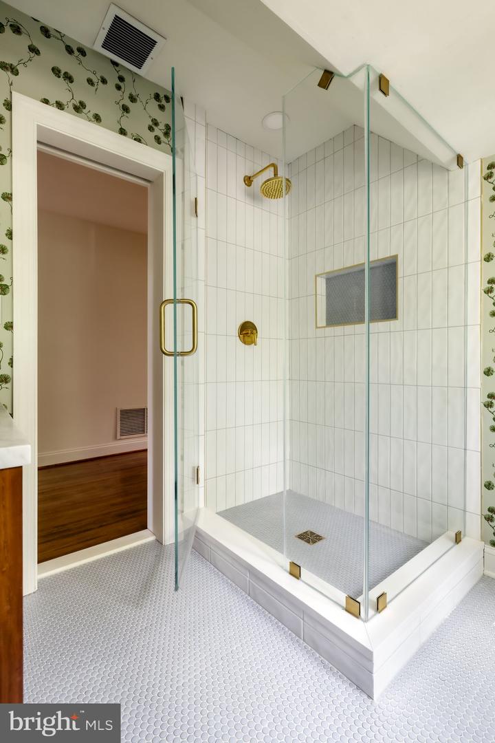 2825 MCGILL TER NW, WASHINGTON, District Of Columbia 20008, 5 Bedrooms Bedrooms, ,4 BathroomsBathrooms,Residential,For sale,2825 MCGILL TER NW,DCDC2226372 MLS # DCDC2226372