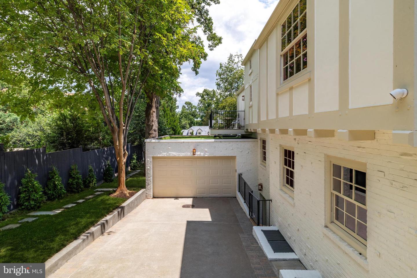 2825 MCGILL TER NW, WASHINGTON, District Of Columbia 20008, 5 Bedrooms Bedrooms, ,4 BathroomsBathrooms,Residential,For sale,2825 MCGILL TER NW,DCDC2226372 MLS # DCDC2226372
