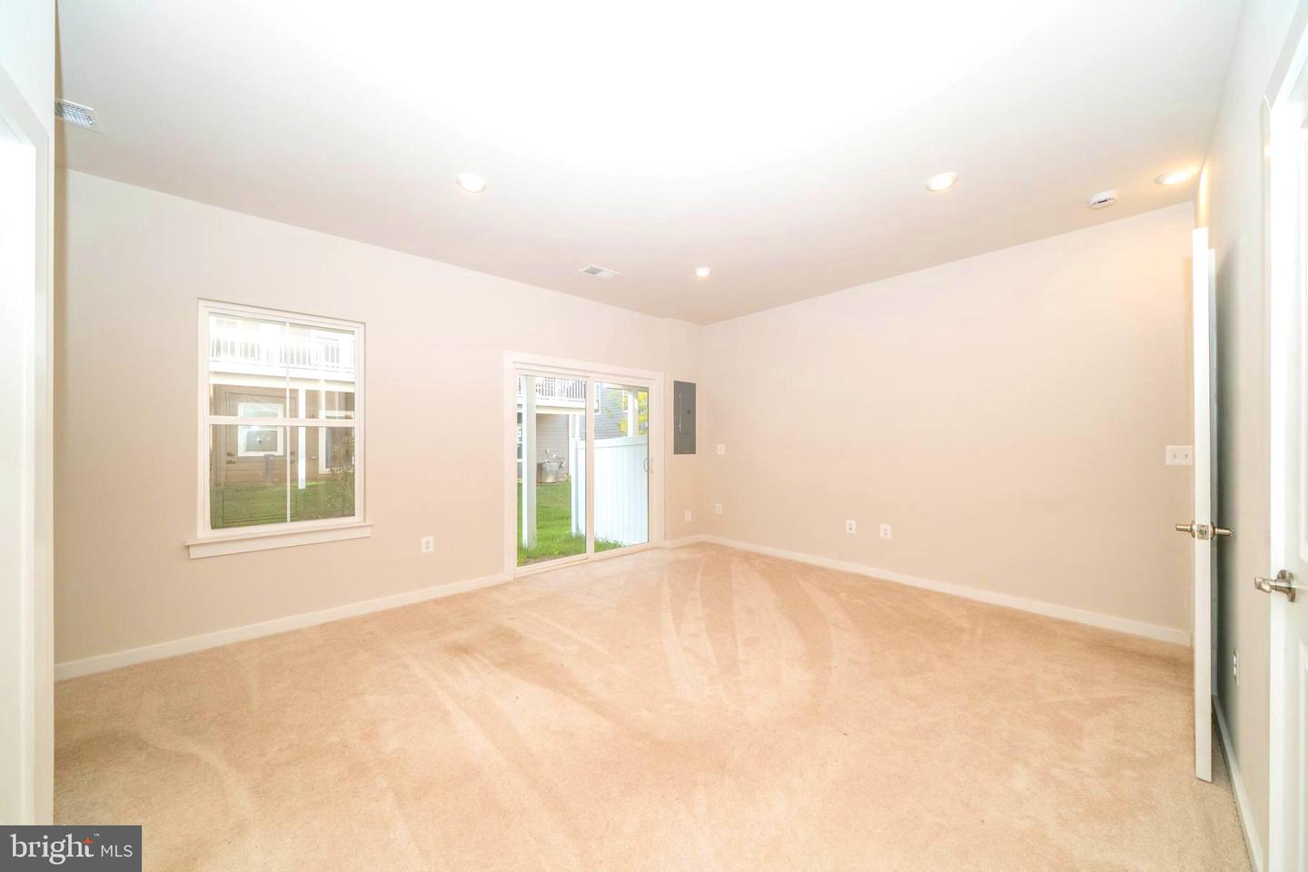 1786 CHERRY BIRCH ST, DUMFRIES, Virginia 22026, 3 Bedrooms Bedrooms, ,3 BathroomsBathrooms,Residential,For sale,1786 CHERRY BIRCH ST,VAPW2105726 MLS # VAPW2105726