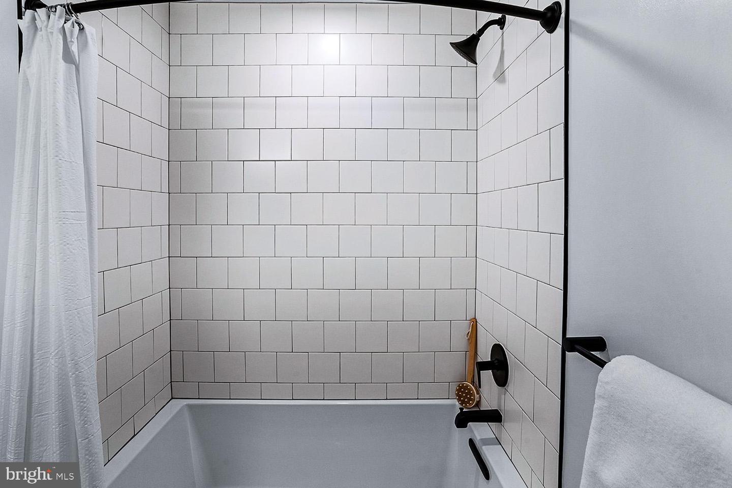 1625 ECKINGTON PL NE #PH110, WASHINGTON, District Of Columbia 20002, 1 Bedroom Bedrooms, ,1 BathroomBathrooms,Residential,For sale,1625 ECKINGTON PL NE #PH110,DCDC2226382 MLS # DCDC2226382