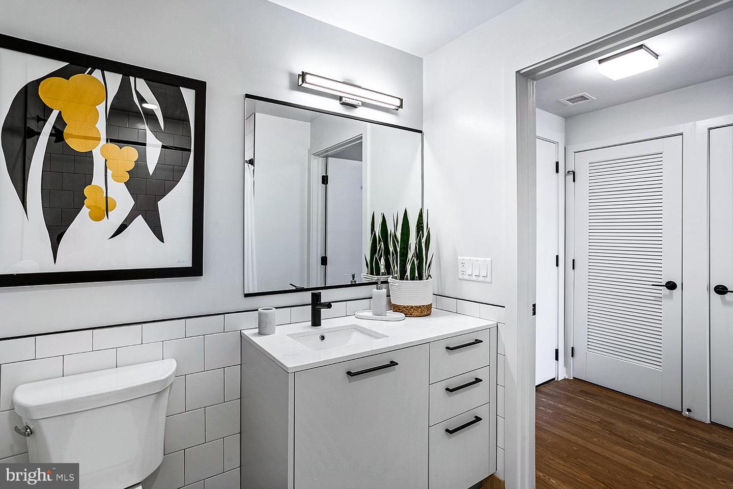 1625 ECKINGTON PL NE #PH110, WASHINGTON, District Of Columbia 20002, 1 Bedroom Bedrooms, ,1 BathroomBathrooms,Residential,For sale,1625 ECKINGTON PL NE #PH110,DCDC2226382 MLS # DCDC2226382