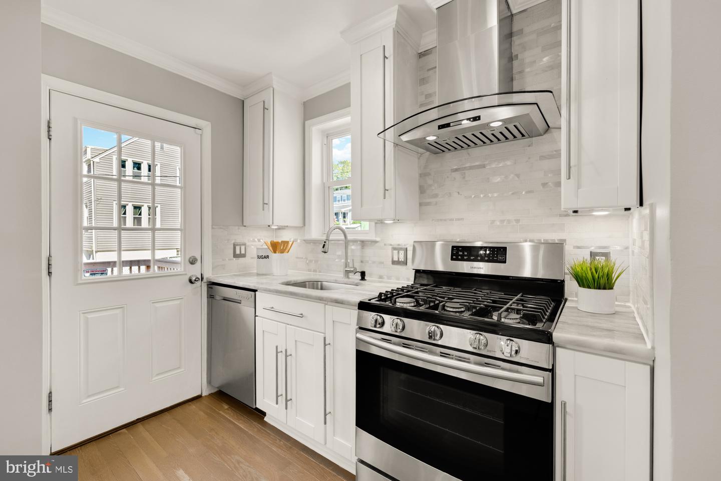 2414 PERRY ST NE, WASHINGTON, District Of Columbia 20018, 3 Bedrooms Bedrooms, ,2 BathroomsBathrooms,Residential,For sale,2414 PERRY ST NE,DCDC2226398 MLS # DCDC2226398