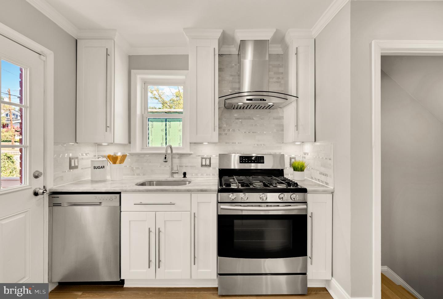 2414 PERRY ST NE, WASHINGTON, District Of Columbia 20018, 3 Bedrooms Bedrooms, ,2 BathroomsBathrooms,Residential,For sale,2414 PERRY ST NE,DCDC2226398 MLS # DCDC2226398