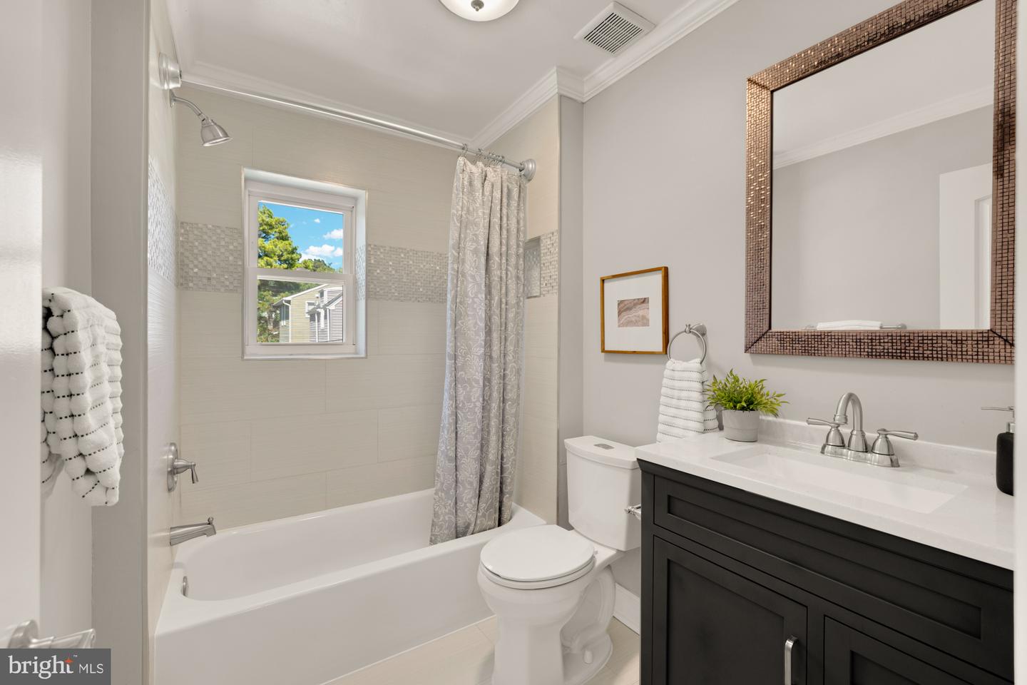 2414 PERRY ST NE, WASHINGTON, District Of Columbia 20018, 3 Bedrooms Bedrooms, ,2 BathroomsBathrooms,Residential,For sale,2414 PERRY ST NE,DCDC2226398 MLS # DCDC2226398