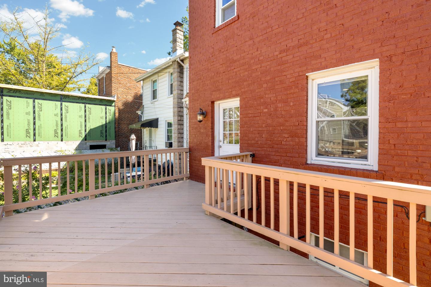2414 PERRY ST NE, WASHINGTON, District Of Columbia 20018, 3 Bedrooms Bedrooms, ,2 BathroomsBathrooms,Residential,For sale,2414 PERRY ST NE,DCDC2226398 MLS # DCDC2226398