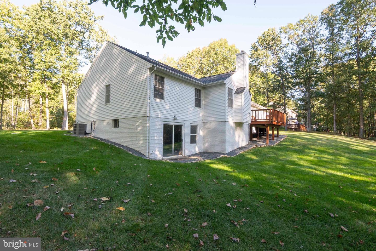 2335 WILDWOOD CIR, AMISSVILLE, Virginia 20106, 3 Bedrooms Bedrooms, ,2 BathroomsBathrooms,Residential,For sale,2335 WILDWOOD CIR,VACU2011772 MLS # VACU2011772