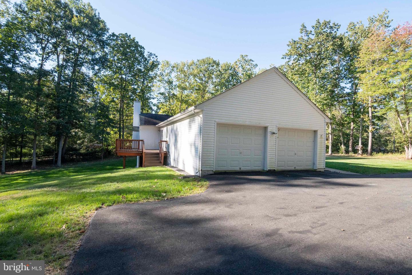 2335 WILDWOOD CIR, AMISSVILLE, Virginia 20106, 3 Bedrooms Bedrooms, ,2 BathroomsBathrooms,Residential,For sale,2335 WILDWOOD CIR,VACU2011772 MLS # VACU2011772