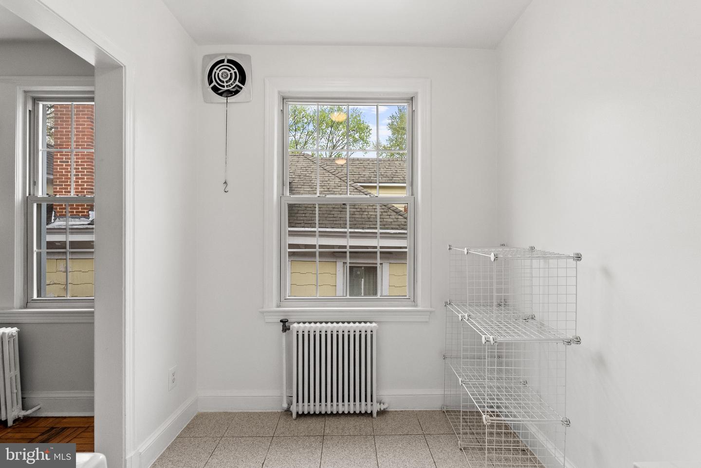 4491 MACARTHUR BLVD NW #303, WASHINGTON, District Of Columbia 20007, 2 Bedrooms Bedrooms, ,1 BathroomBathrooms,Residential,For sale,4491 MACARTHUR BLVD NW #303,DCDC2226424 MLS # DCDC2226424