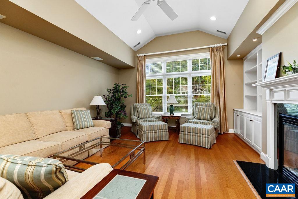 215 ROSEWOOD DR, NELLYSFORD, Virginia 22958, 3 Bedrooms Bedrooms, ,3 BathroomsBathrooms,Residential,For sale,215 ROSEWOOD DR,669866 MLS # 669866
