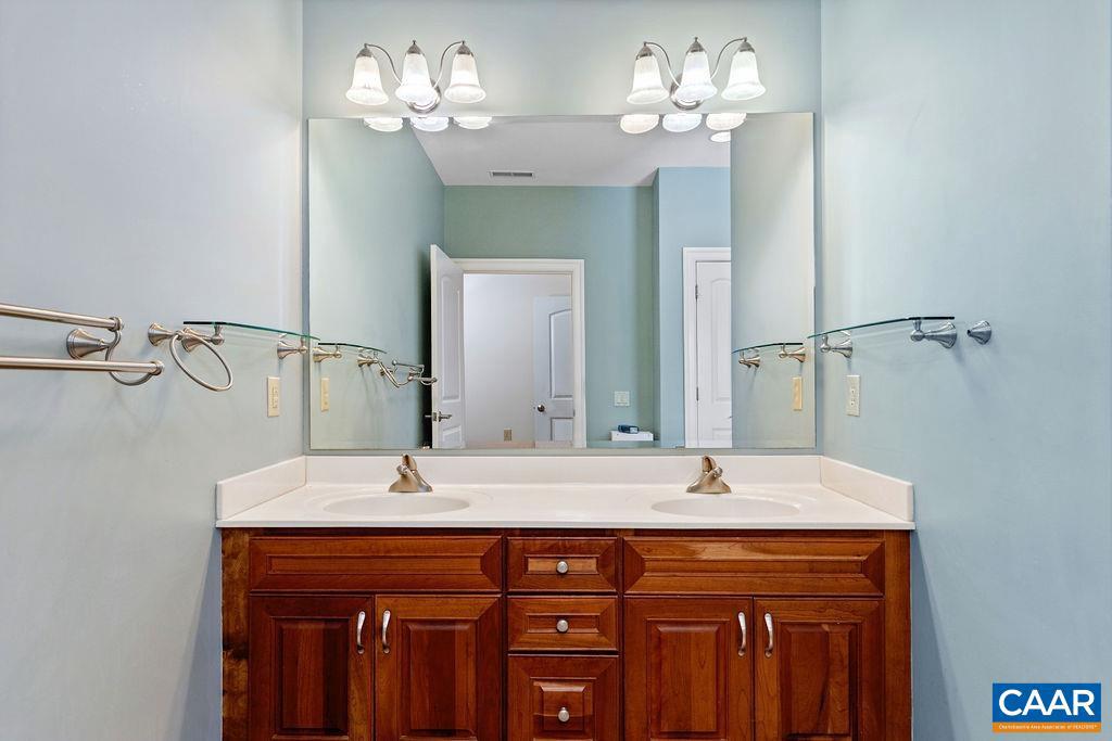215 ROSEWOOD DR, NELLYSFORD, Virginia 22958, 3 Bedrooms Bedrooms, ,3 BathroomsBathrooms,Residential,For sale,215 ROSEWOOD DR,669866 MLS # 669866