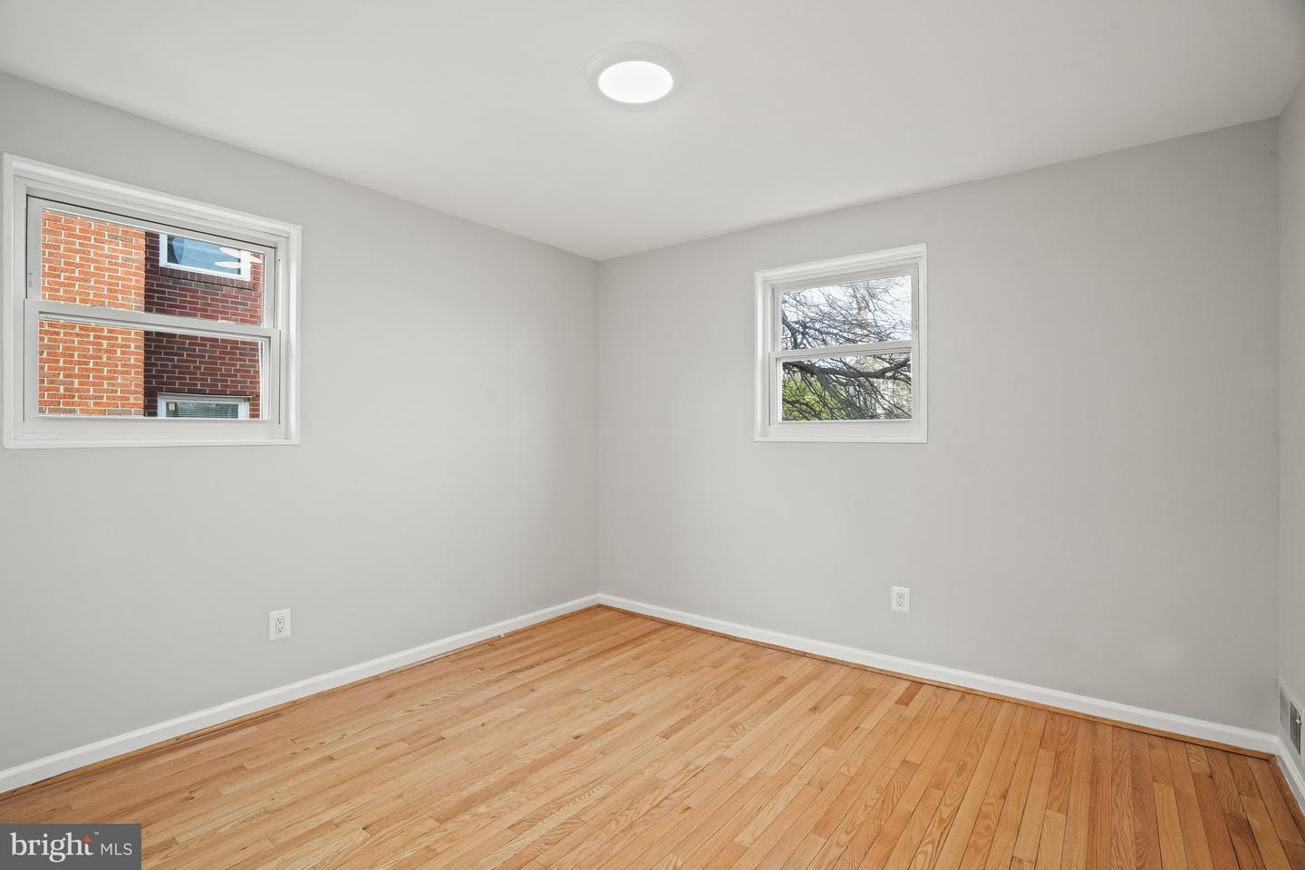 1138 N STAFFORD ST, ARLINGTON, Virginia 22201, 6 Bedrooms Bedrooms, ,3 BathroomsBathrooms,Residential,For sale,1138 N STAFFORD ST,VAAR2064788 MLS # VAAR2064788