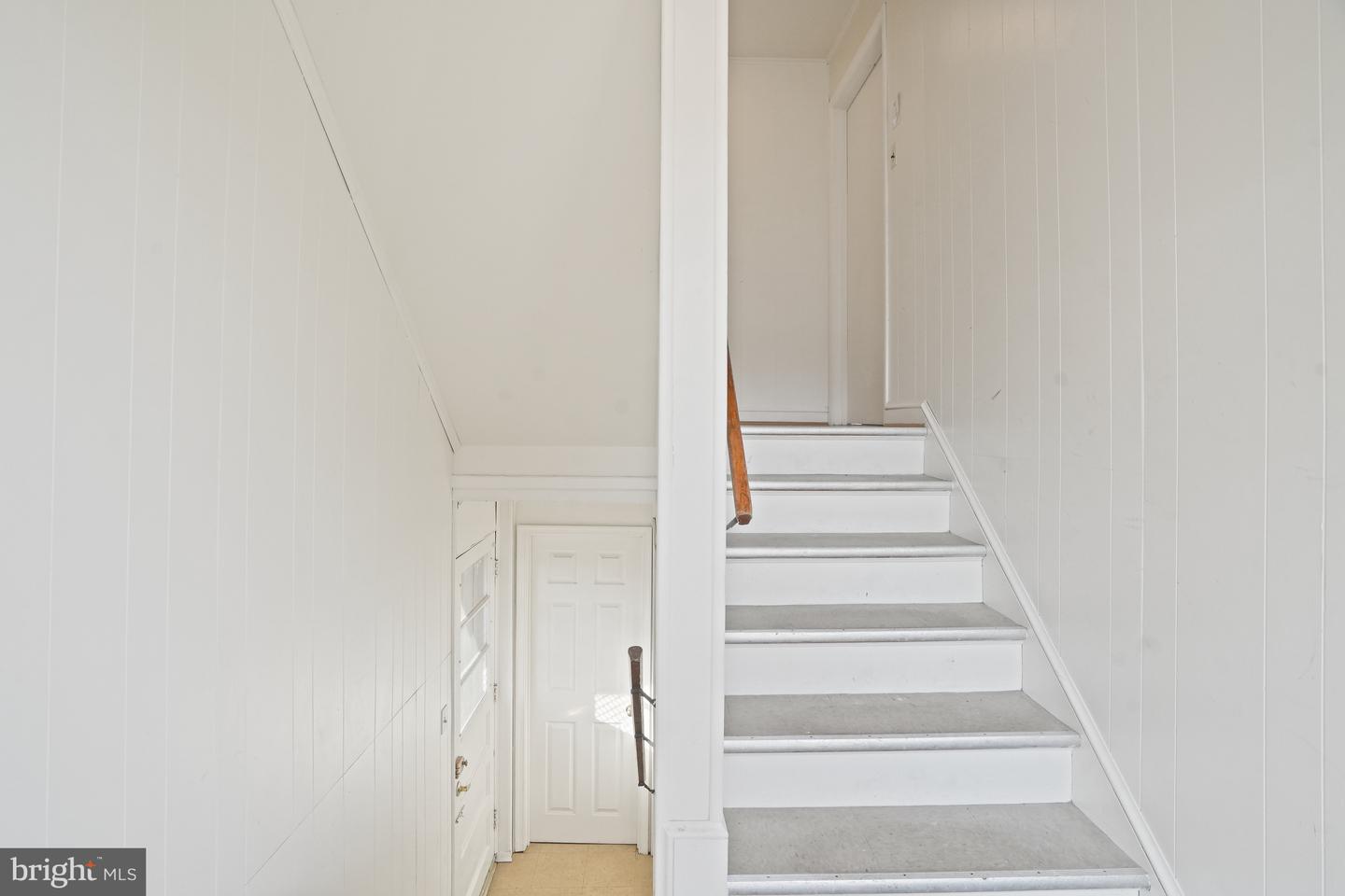 1138 N STAFFORD ST, ARLINGTON, Virginia 22201, 6 Bedrooms Bedrooms, ,3 BathroomsBathrooms,Residential,For sale,1138 N STAFFORD ST,VAAR2064788 MLS # VAAR2064788