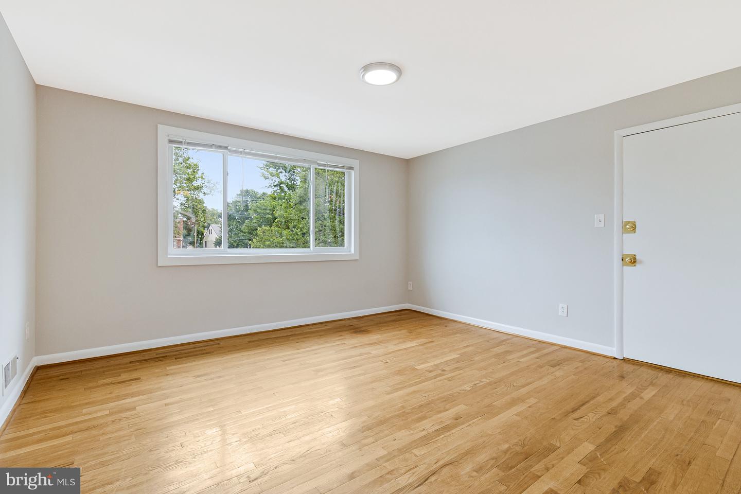 1138 N STAFFORD ST, ARLINGTON, Virginia 22201, 6 Bedrooms Bedrooms, ,3 BathroomsBathrooms,Residential,For sale,1138 N STAFFORD ST,VAAR2064788 MLS # VAAR2064788