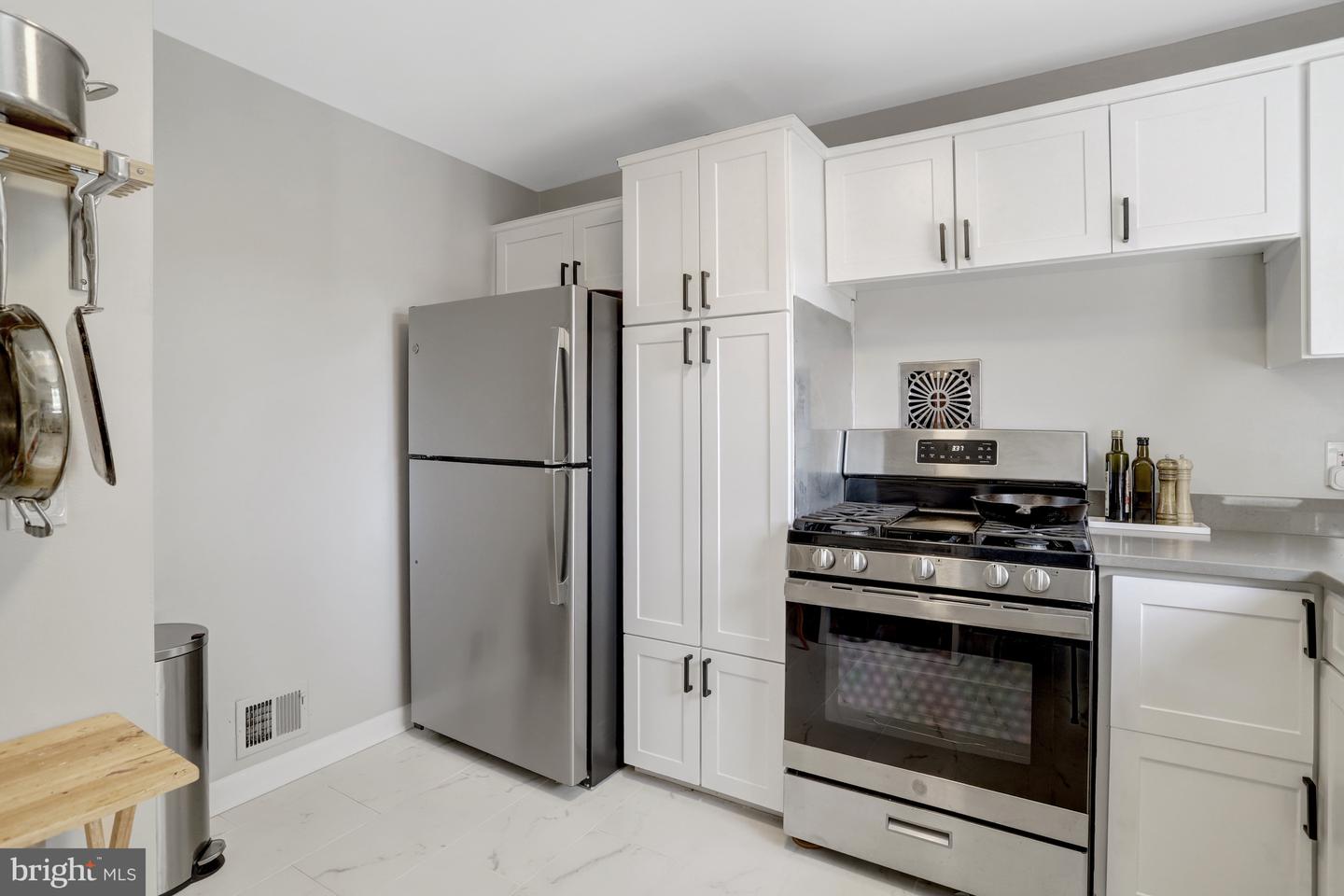 1138 N STAFFORD ST, ARLINGTON, Virginia 22201, 6 Bedrooms Bedrooms, ,3 BathroomsBathrooms,Residential,For sale,1138 N STAFFORD ST,VAAR2064788 MLS # VAAR2064788