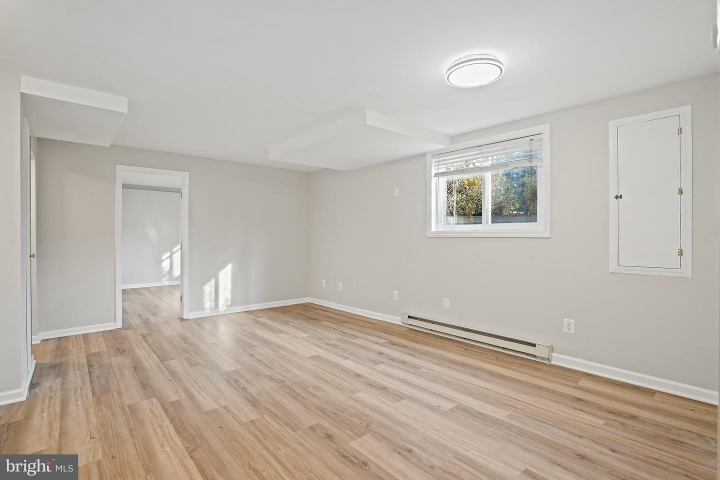 1138 N STAFFORD ST, ARLINGTON, Virginia 22201, 6 Bedrooms Bedrooms, ,3 BathroomsBathrooms,Residential,For sale,1138 N STAFFORD ST,VAAR2064788 MLS # VAAR2064788