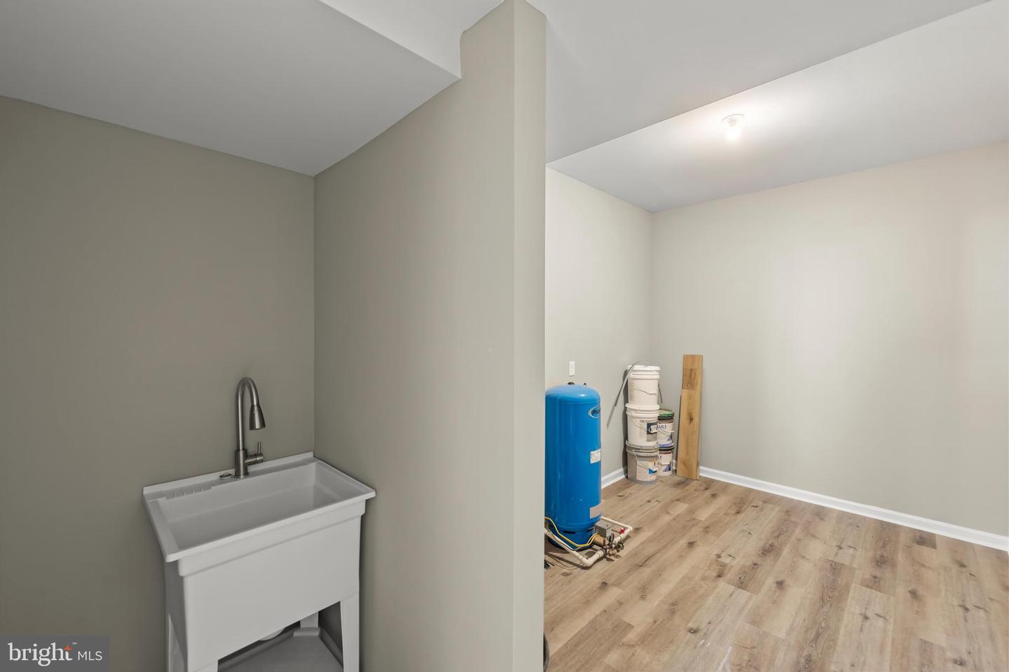 319 MOUNTAIN FALLS BLVD, WINCHESTER, Virginia 22602, 2 Bedrooms Bedrooms, ,1 BathroomBathrooms,Residential,For sale,319 MOUNTAIN FALLS BLVD,VAFV2034020 MLS # VAFV2034020