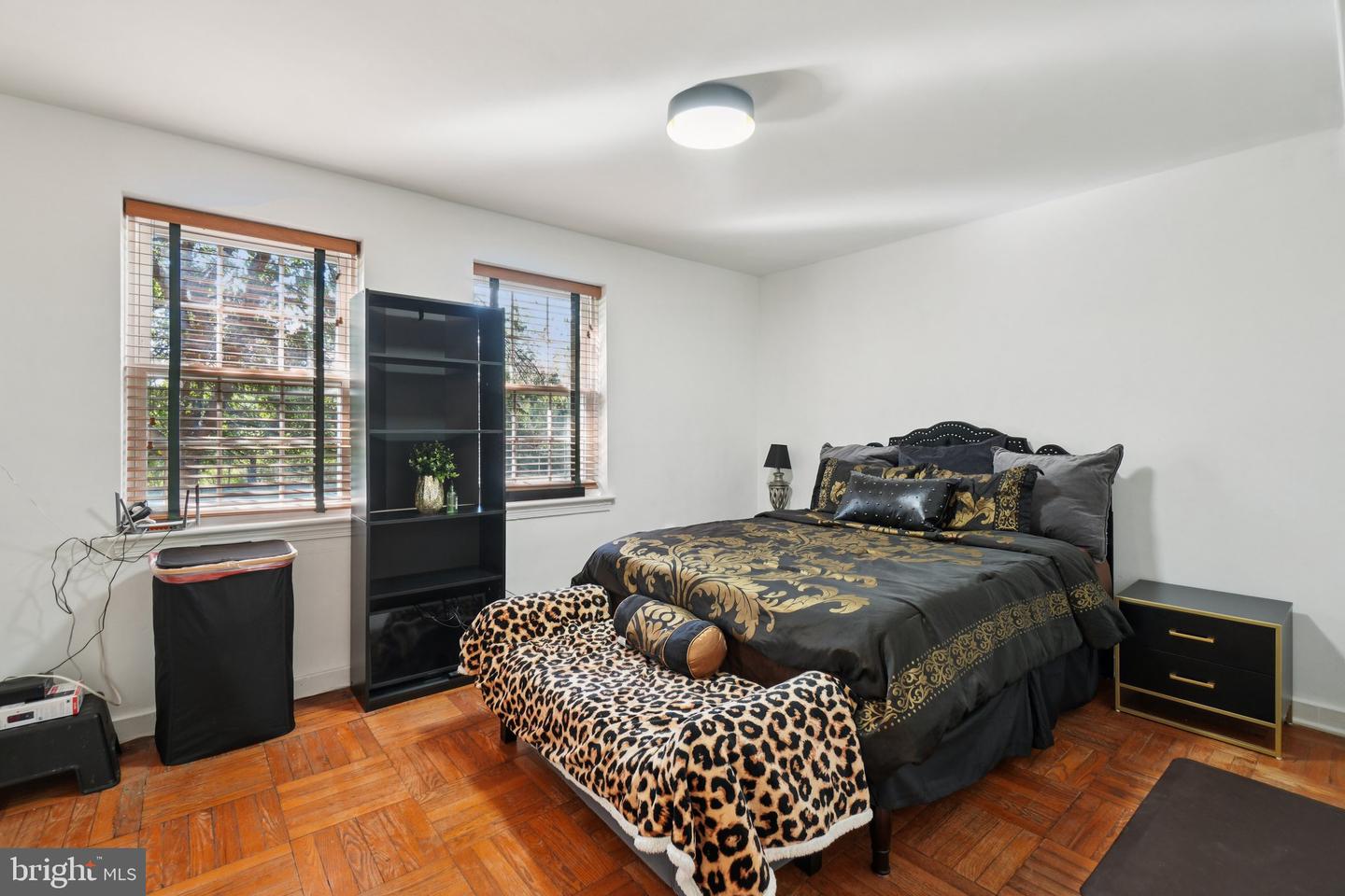 6610 10TH ST #A2, ALEXANDRIA, Virginia 22307, 2 Bedrooms Bedrooms, ,1 BathroomBathrooms,Residential,For sale,6610 10TH ST #A2,VAFX2247310 MLS # VAFX2247310