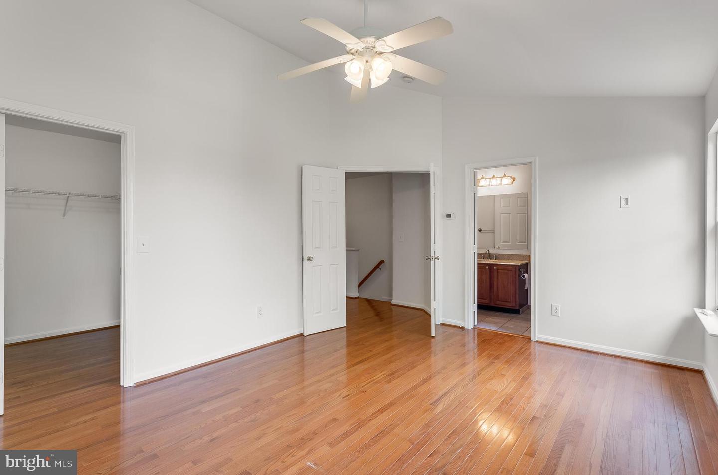 43088 CANDLEWICK SQ, LEESBURG, Virginia 20176, 3 Bedrooms Bedrooms, ,3 BathroomsBathrooms,Residential,For sale,43088 CANDLEWICK SQ,VALO2101004 MLS # VALO2101004