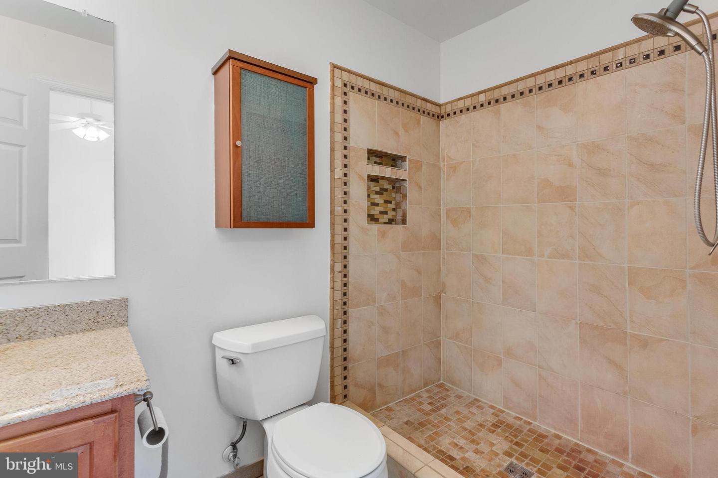 43088 CANDLEWICK SQ, LEESBURG, Virginia 20176, 3 Bedrooms Bedrooms, ,3 BathroomsBathrooms,Residential,For sale,43088 CANDLEWICK SQ,VALO2101004 MLS # VALO2101004