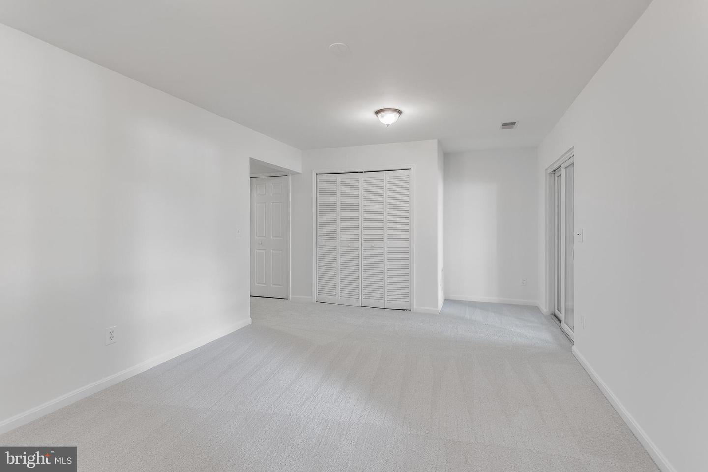 43088 CANDLEWICK SQ, LEESBURG, Virginia 20176, 3 Bedrooms Bedrooms, ,3 BathroomsBathrooms,Residential,For sale,43088 CANDLEWICK SQ,VALO2101004 MLS # VALO2101004