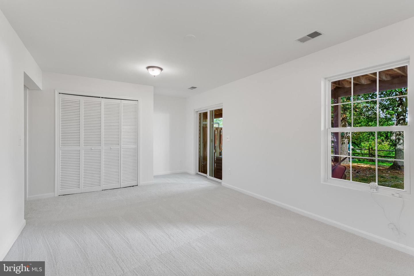 43088 CANDLEWICK SQ, LEESBURG, Virginia 20176, 3 Bedrooms Bedrooms, ,3 BathroomsBathrooms,Residential,For sale,43088 CANDLEWICK SQ,VALO2101004 MLS # VALO2101004