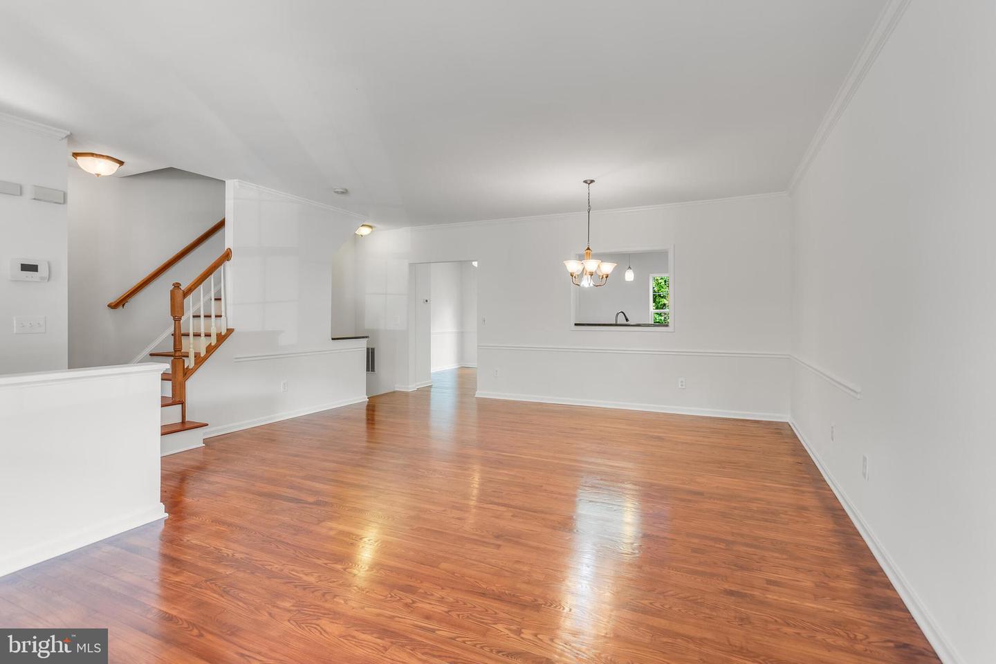 43088 CANDLEWICK SQ, LEESBURG, Virginia 20176, 3 Bedrooms Bedrooms, ,3 BathroomsBathrooms,Residential,For sale,43088 CANDLEWICK SQ,VALO2101004 MLS # VALO2101004