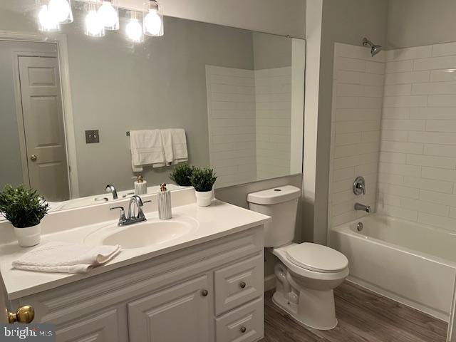 7011 FALLS REACH DR #309, FALLS CHURCH, Virginia 22043, 2 Bedrooms Bedrooms, 7 Rooms Rooms,2 BathroomsBathrooms,Residential,For sale,7011 FALLS REACH DR #309,VAFX2258242 MLS # VAFX2258242