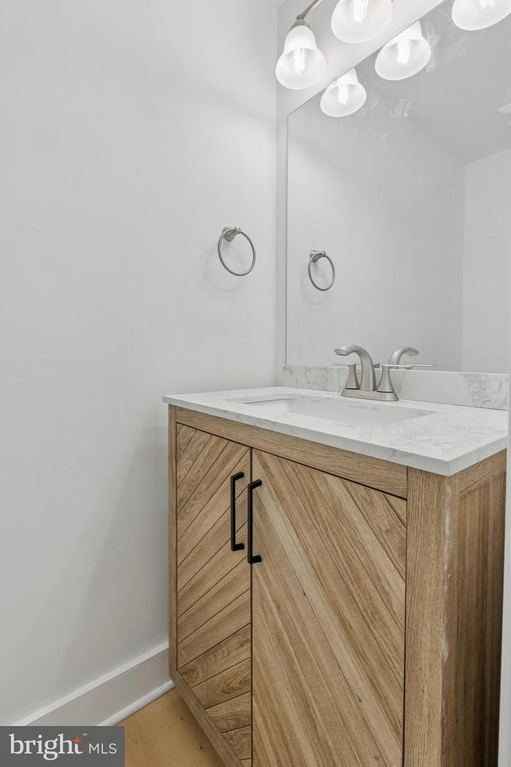 24 55TH ST NE, WASHINGTON, District Of Columbia 20019, 2 Bedrooms Bedrooms, ,1 BathroomBathrooms,Residential,For sale,24 55TH ST NE,DCDC2212854 MLS # DCDC2212854