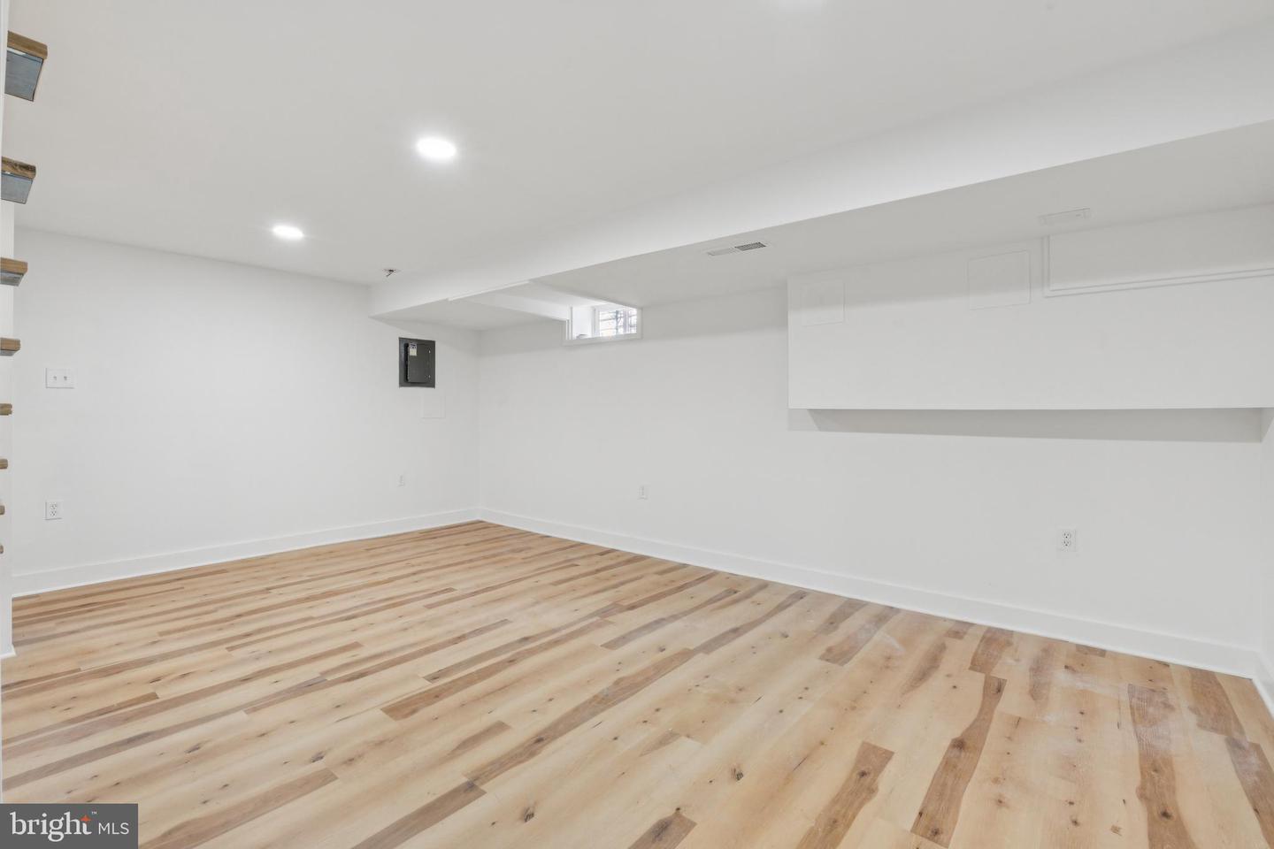 24 55TH ST NE, WASHINGTON, District Of Columbia 20019, 2 Bedrooms Bedrooms, ,1 BathroomBathrooms,Residential,For sale,24 55TH ST NE,DCDC2212854 MLS # DCDC2212854