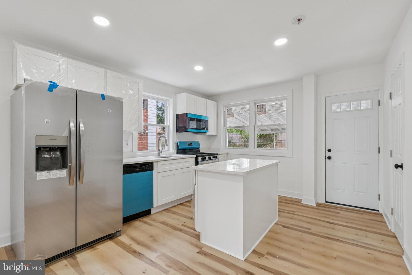 24 55TH ST NE, WASHINGTON, District Of Columbia 20019, 2 Bedrooms Bedrooms, ,1 BathroomBathrooms,Residential,For sale,24 55TH ST NE,DCDC2212854 MLS # DCDC2212854