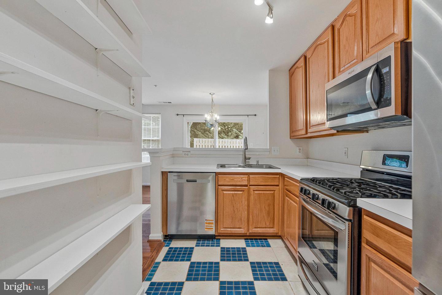 20395 BRIGHTCREST TER, ASHBURN, Virginia 20147, 2 Bedrooms Bedrooms, ,2 BathroomsBathrooms,Residential,For sale,20395 BRIGHTCREST TER,VALO2104370 MLS # VALO2104370